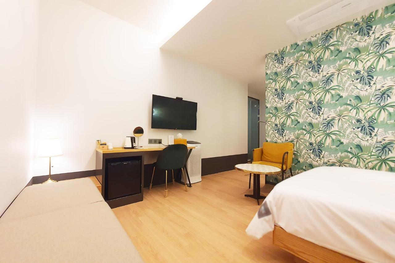 Seven Bricks Hotel Gwangyang  Eksteriør billede